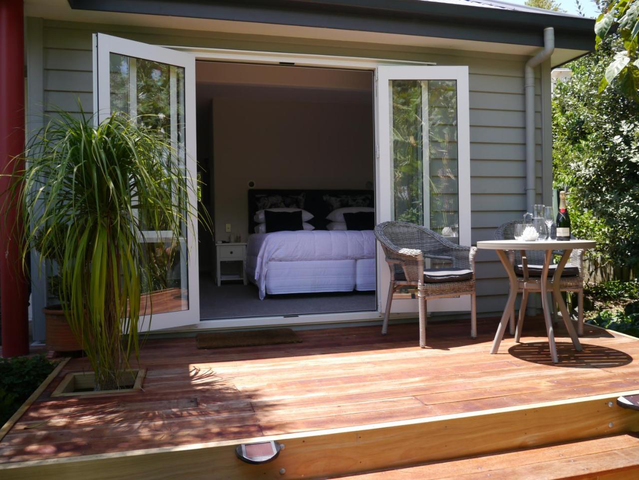 Kereru Cottage Russell - James Cook Apartment Exteriör bild